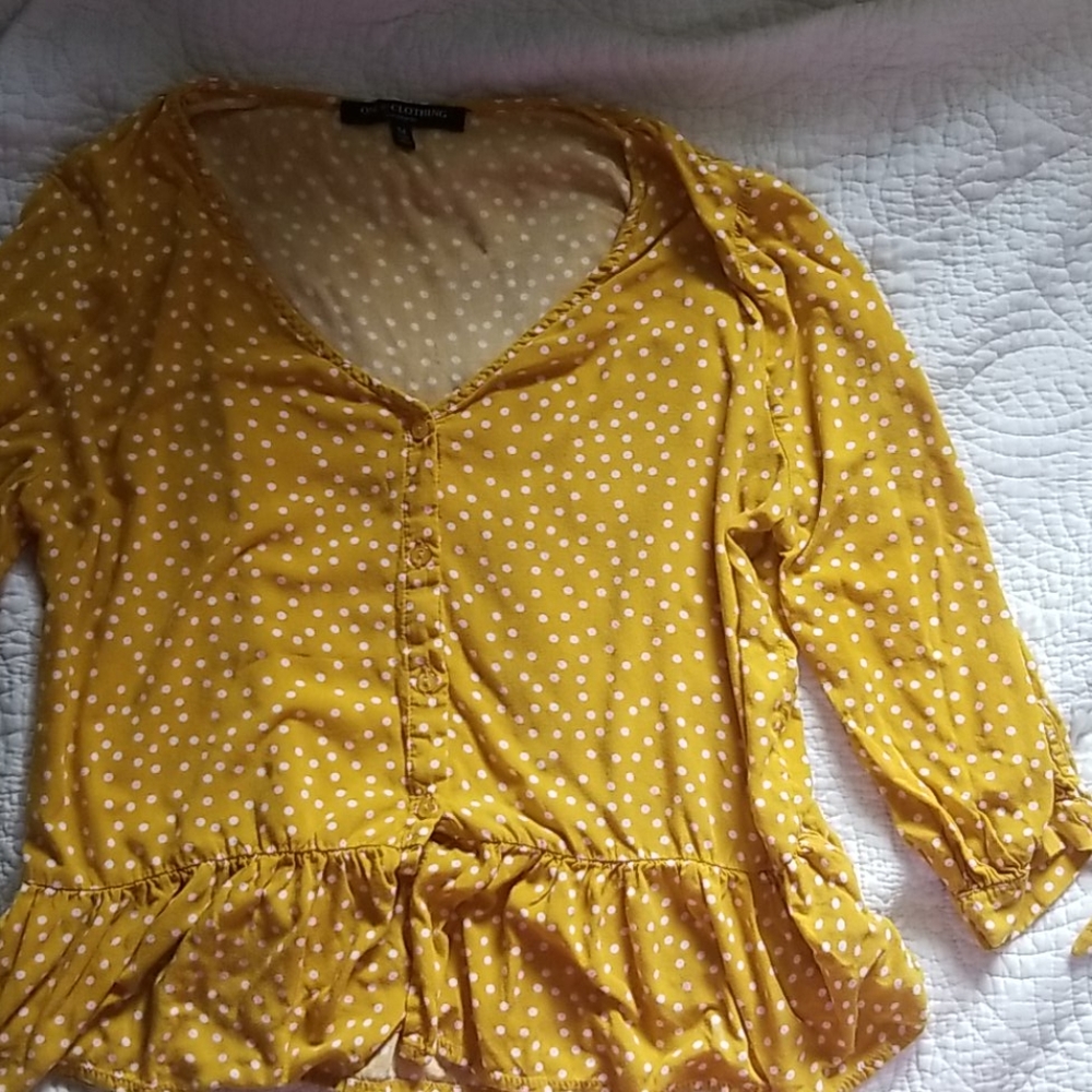 Yellow polka dot top